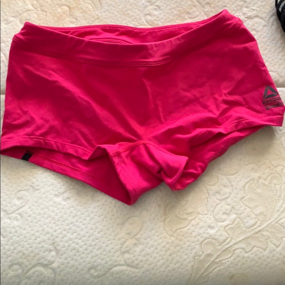 Crossfit chase booty shorts